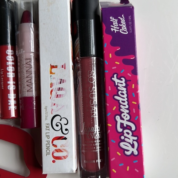LIP BUNDLE!!! - Picture 4 of 5
